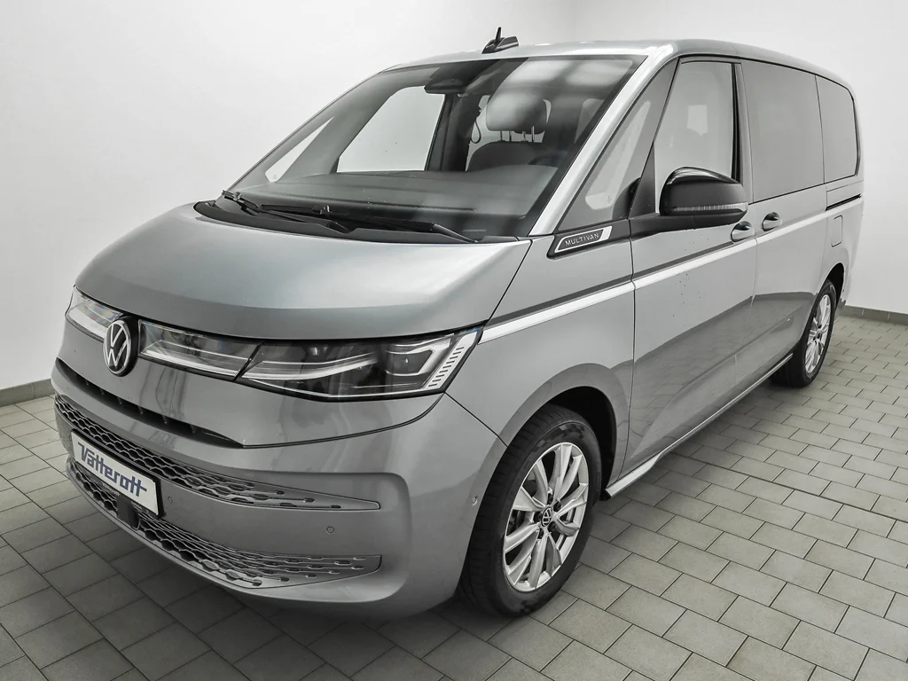 Volkswagen Multivan Autohaus Vatterott silbernes Fahrzeug